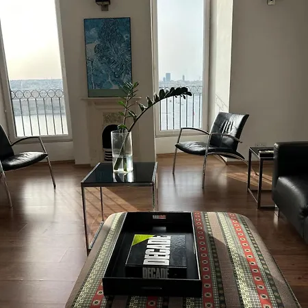 Postcard Penthouse Апартаменты *